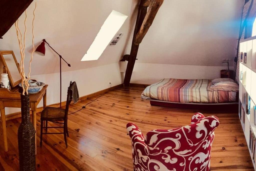 Superbe Maison De Caractere, De 1 A 9 Couchages Sainte-Maure-de-Touraine Extérieur photo